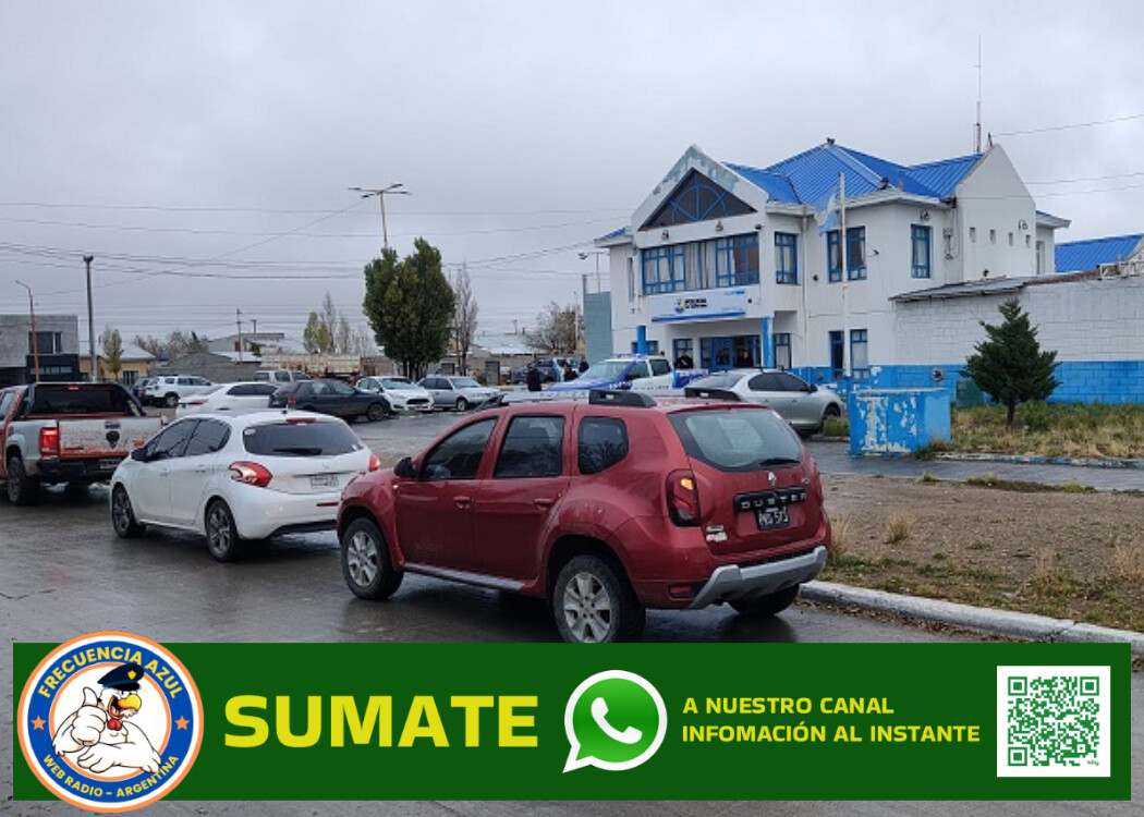 SANTA CRUZ: Policías truncadenses realizaron un bocinazo para pedir la apertura de paritarias