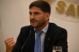 El Gobernador Pullaro reaviva un debate- «El de la edad de imputabilidad a menores»