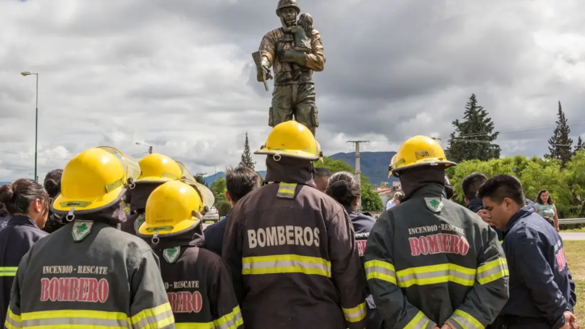 A 11 AÑOS DE LA TRAGEDIA EN GUACHIPAS: HOMENAJE A LOS BRIGADISTAS CAÍDOS Y RECLAMOS QUE SIGUEN VIVOS