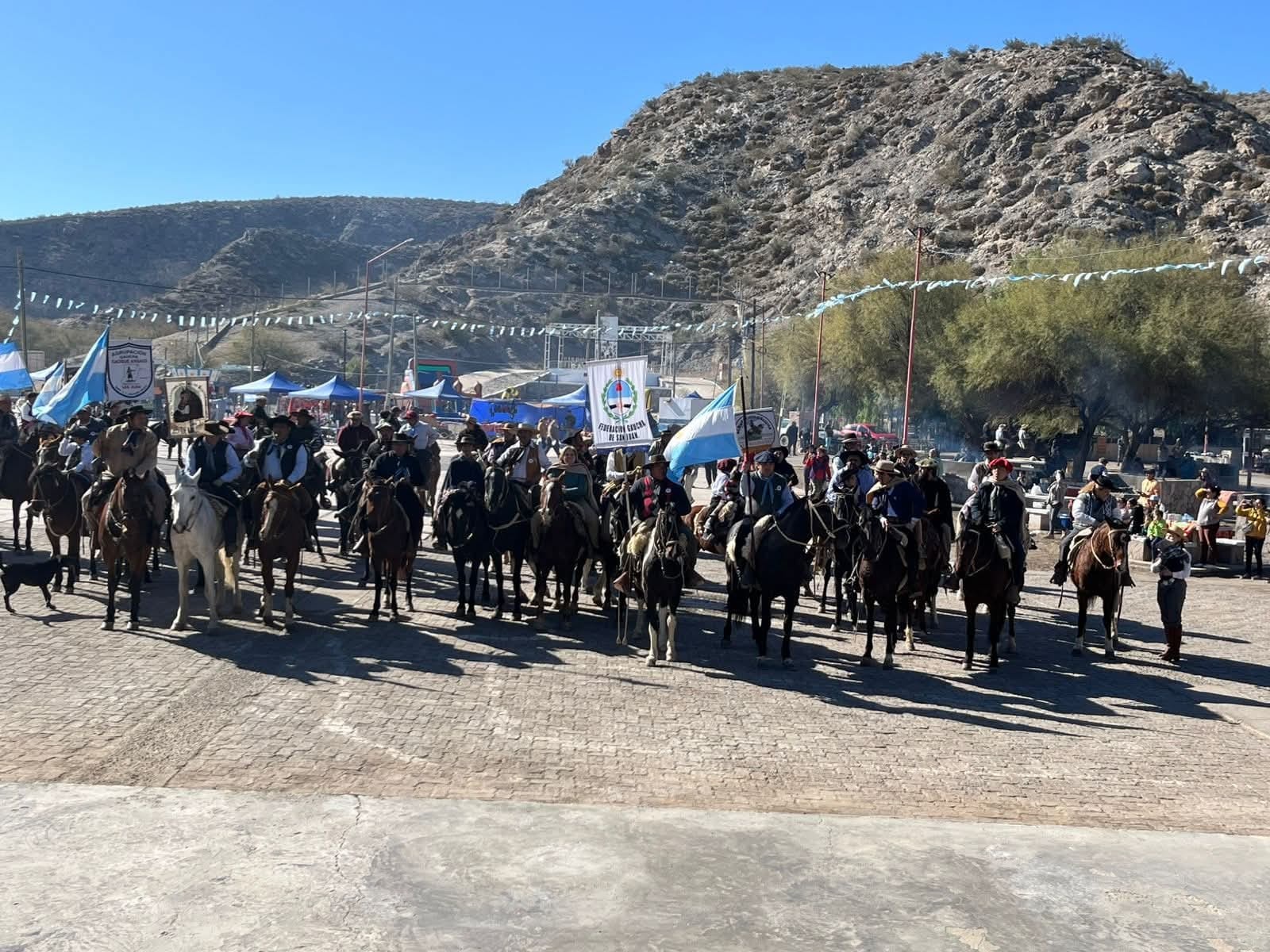 CABALGATA-2.jpeg CABALGATA-2.jpeg