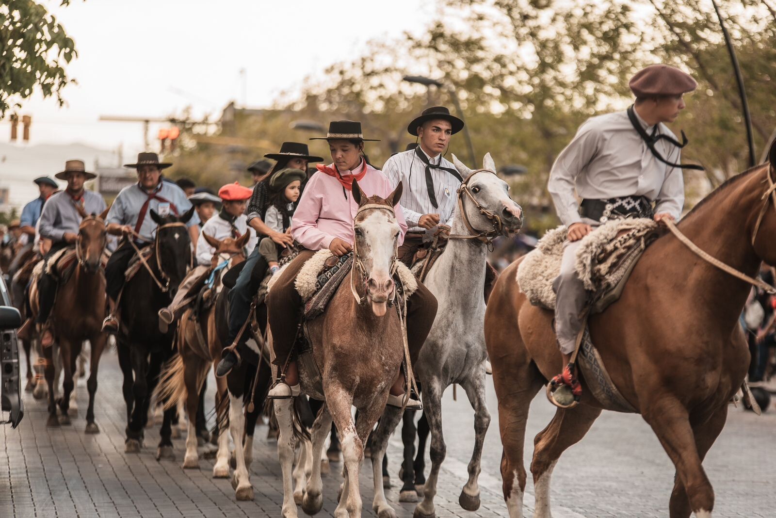 RAWSON: Cabalgata en Honor al Gaucho José Dolores