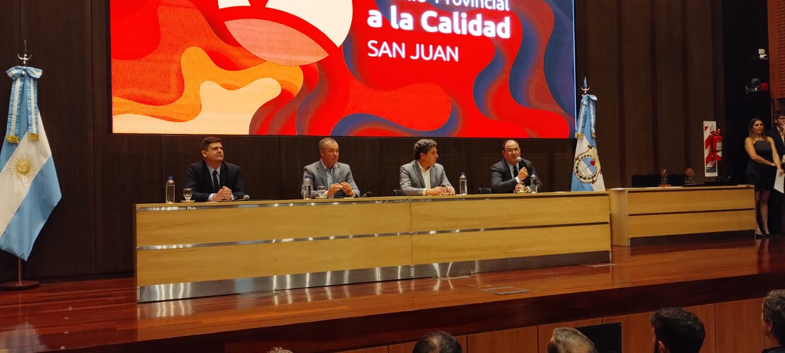 Se entregó el Premio Provincial a la Calidad 2025, en un acto que celebró la excelencia en la gestión