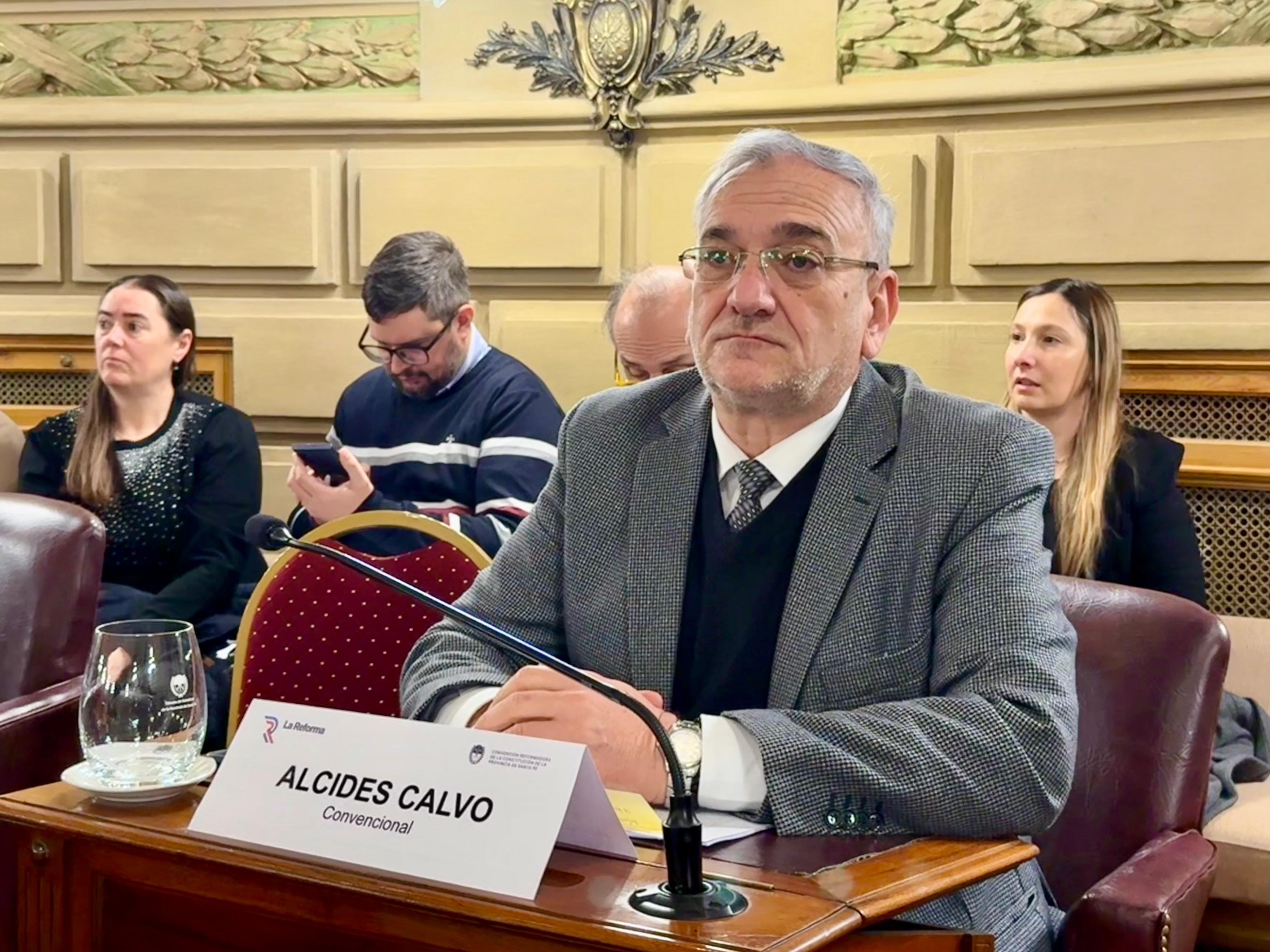 CALVOCIERRAINTENSASEMANADETRABAJO.jpeg ALCIDES CALVO CIERRA UNA INTENSA SEMANA DE TRABAJO EN LA CONVENCIÓN PARA LA REFORMA DE LA CONSTITUCIÓN PROVINCIAL