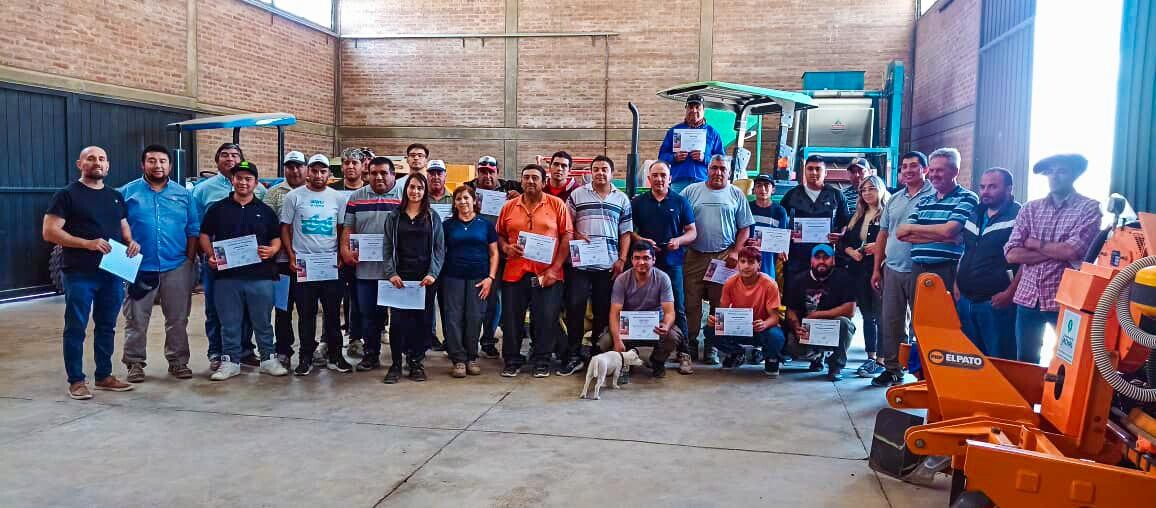 JÁCHAL: La Municipalidad y el INTA capacitaron a tractoristas del departamento