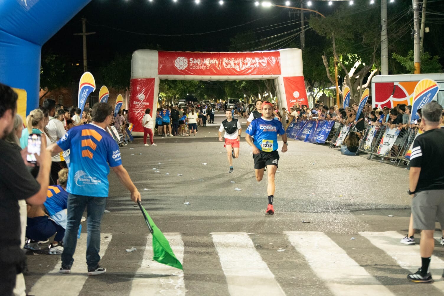 CARRERA-NOCTURNA-4.jpeg CARRERA-NOCTURNA-4.jpeg