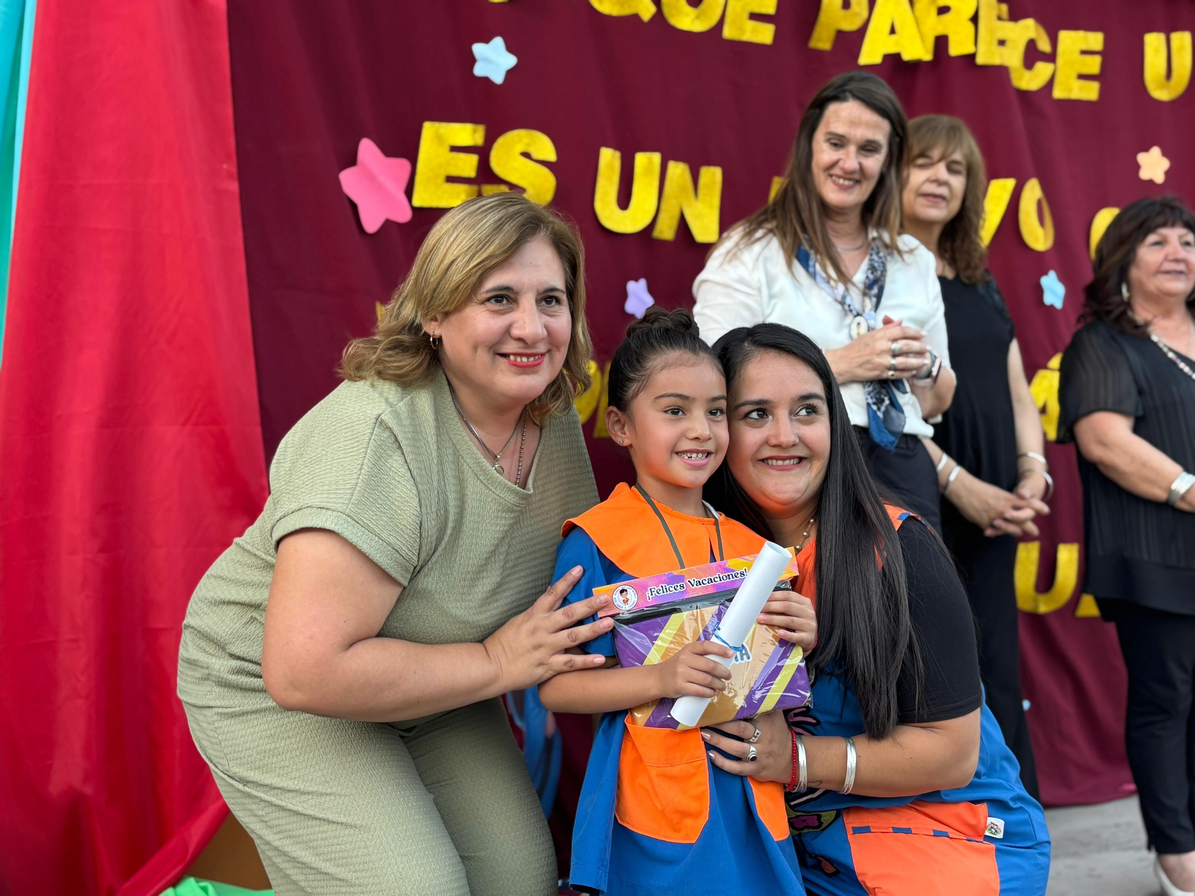 SAN MARTÍN acompañó cierre del ciclo lectivo del Nivel Inicial del Colegio San Juan Bosco