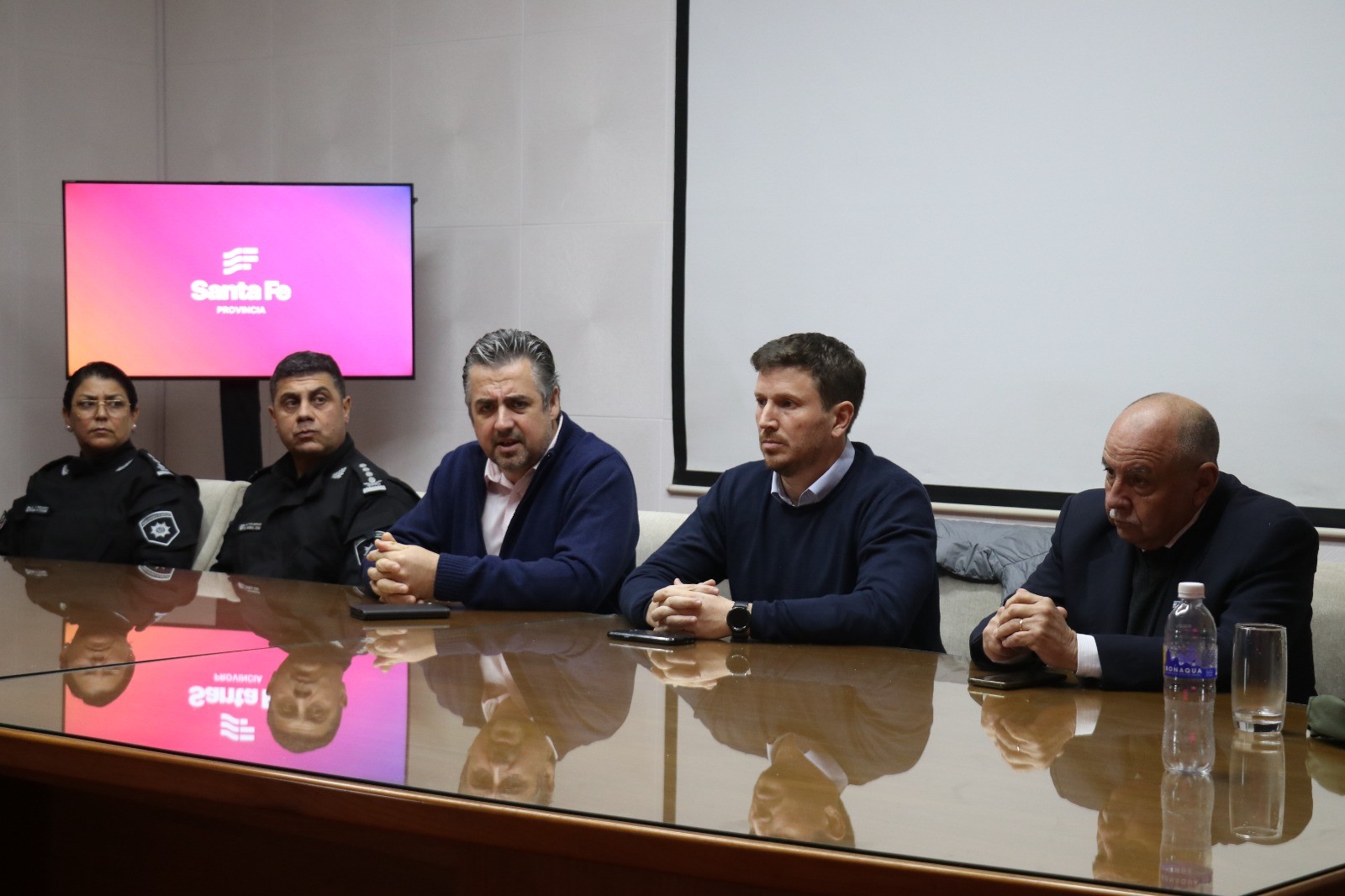 COMANDO1.jpeg COMANDO1.jpeg