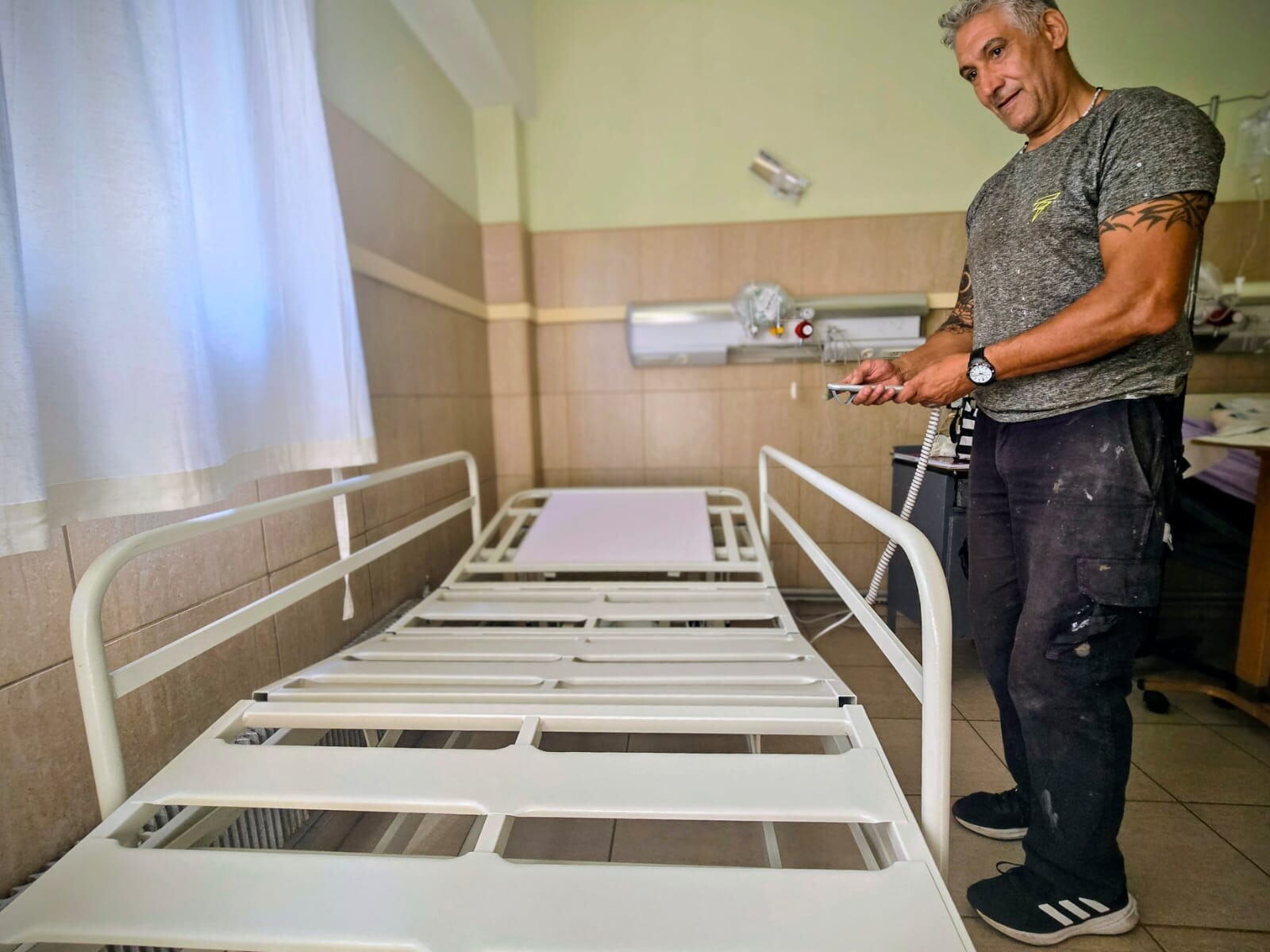 En el marco de un plan de mejoras, se incorporaron nuevas camas para el Hospital Santamarina