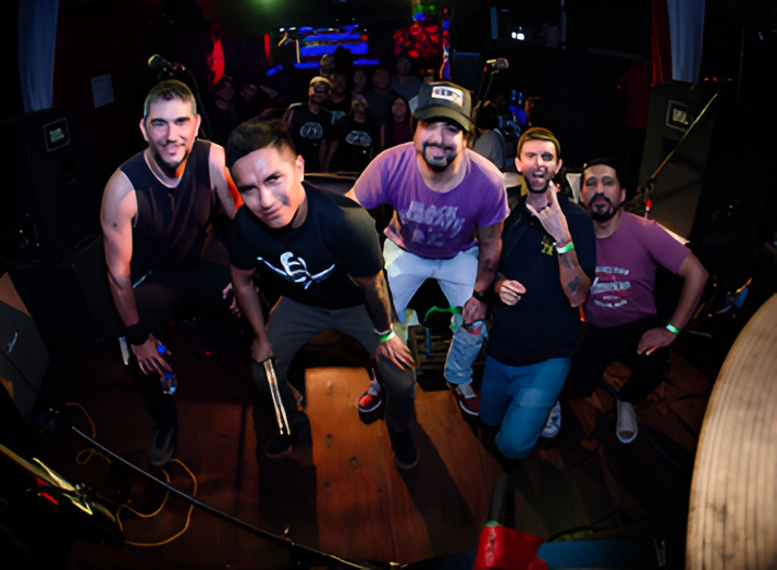 Ciclo Otto: el rock que arrancó en un taller mecánico y acelera desde el under