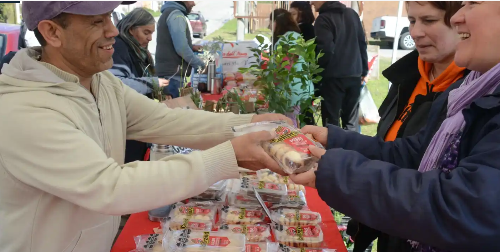 Durante enero, parte de la oferta del Mercado Alimenticio Barrial se traslada al Mercado Municipal