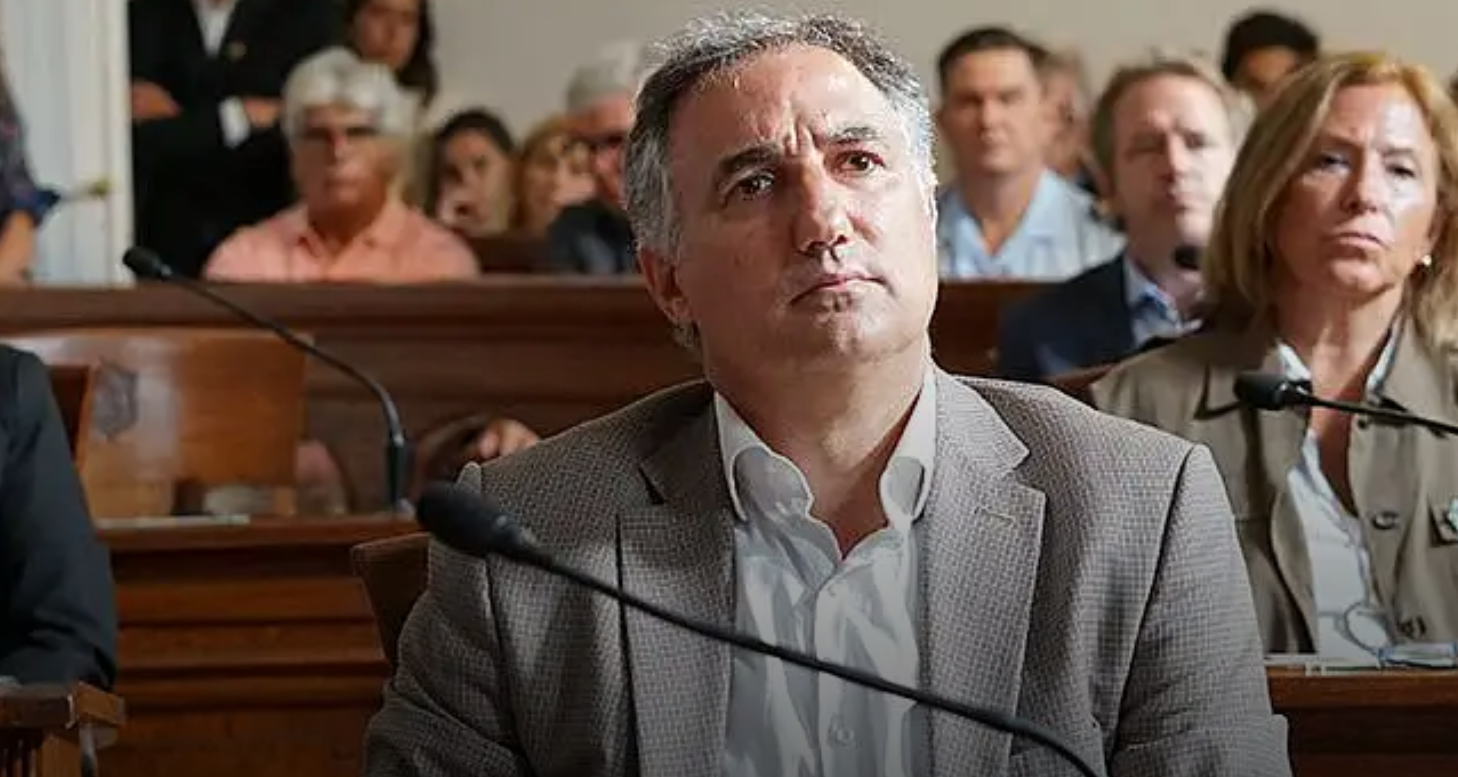 Santamarina criticó la «falta de autocrítica» y el «relato repetido» de Lunghi