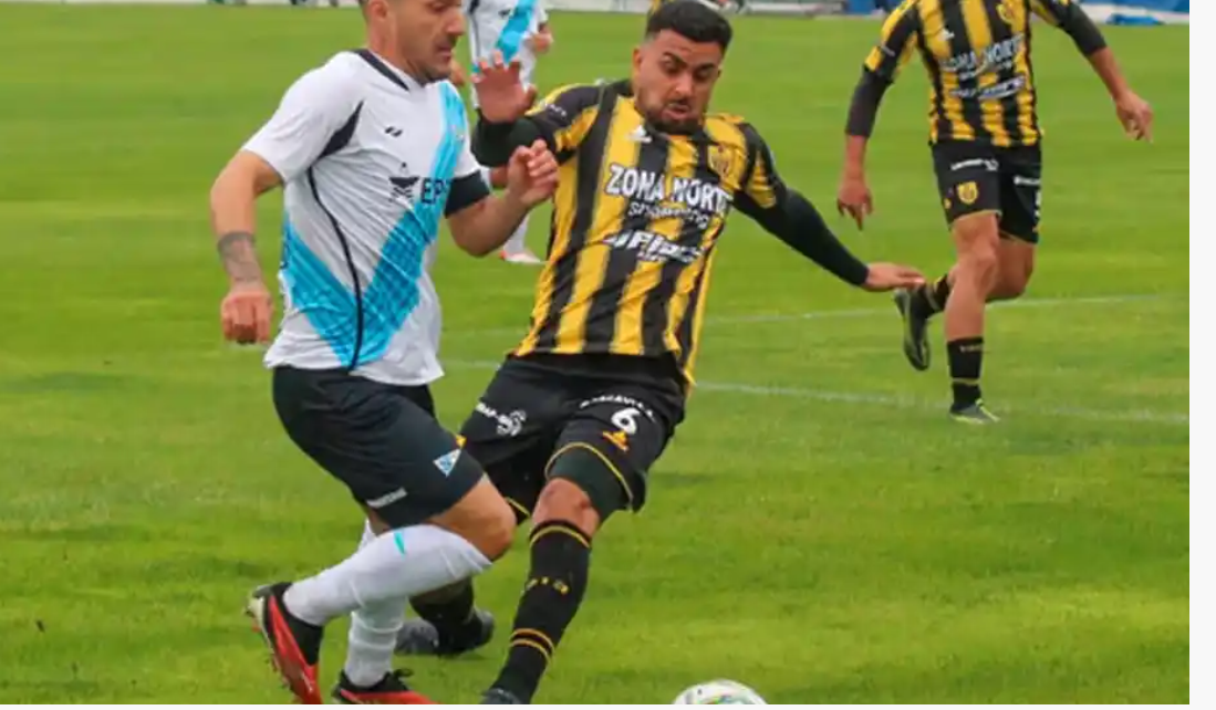 Santamarina sumó en el arranque con un empate agónico y un gol para el recuerdo