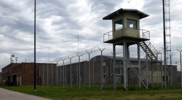Carcel-1_2-768x422.jpg Escándalo en el Servicio Penitenciario: denuncian amenazas, privilegios a un interno narco y posible tráfico de influencias