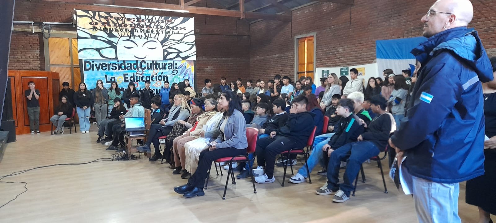 Provincia continúa recorriendo el interior con el Cine Móvil