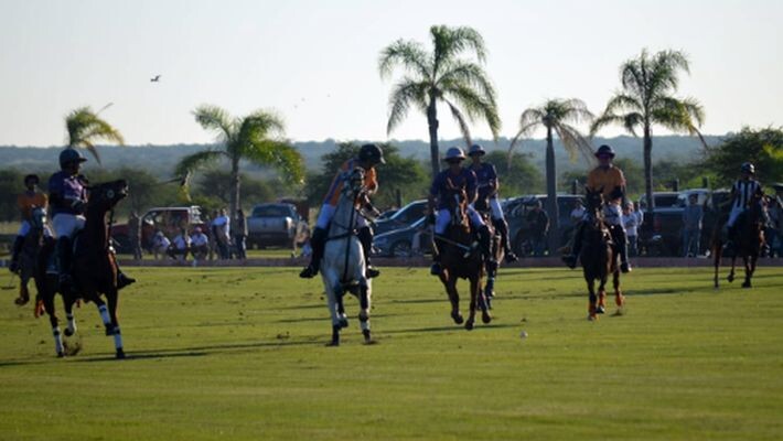 Clipboard_04-30-2026_99.jpg Polo: Un equipo Mercedeño va por el título