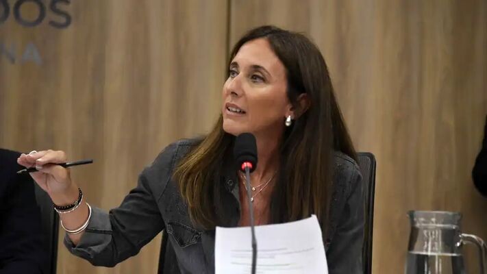 Clipboard_09-11-2025_402.jpg Sofía Brambilla, durísima contra legisladores libertarios: «Siento vergüenza, es lo peor que vi»