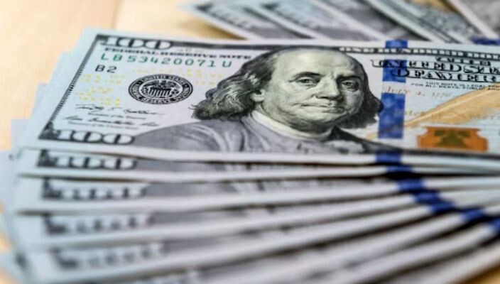 Clipboard_09-25-2025_185.jpg El dólar oficial cerró en los $ 1355 mientras que Blue cotizó los 1405 pesos