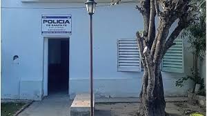 La Guardia SF- La Tía apuñalo a su Sobrina en la Puerta de un Colegio