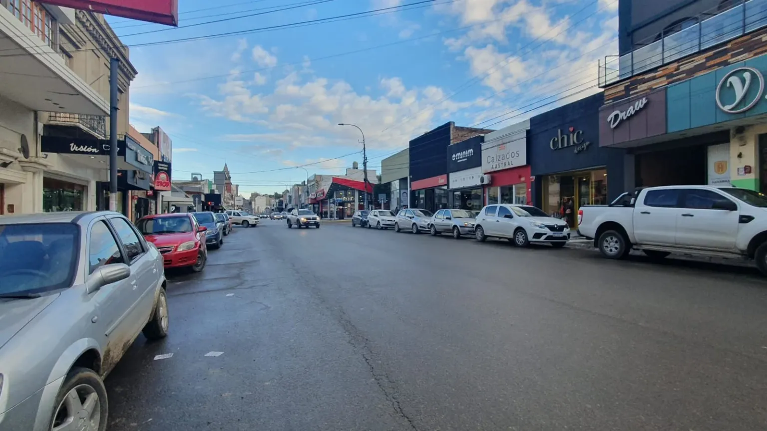 Proponen declarar la emergencia comercial en Chubut ante el cierre de locales