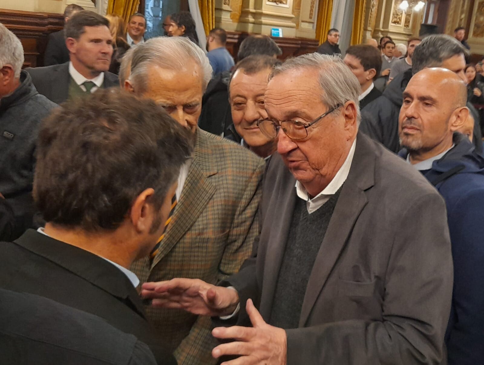 Convocado por el Gobernador por la situación climática, Lunghi reclamó obras hídricas para Tandil