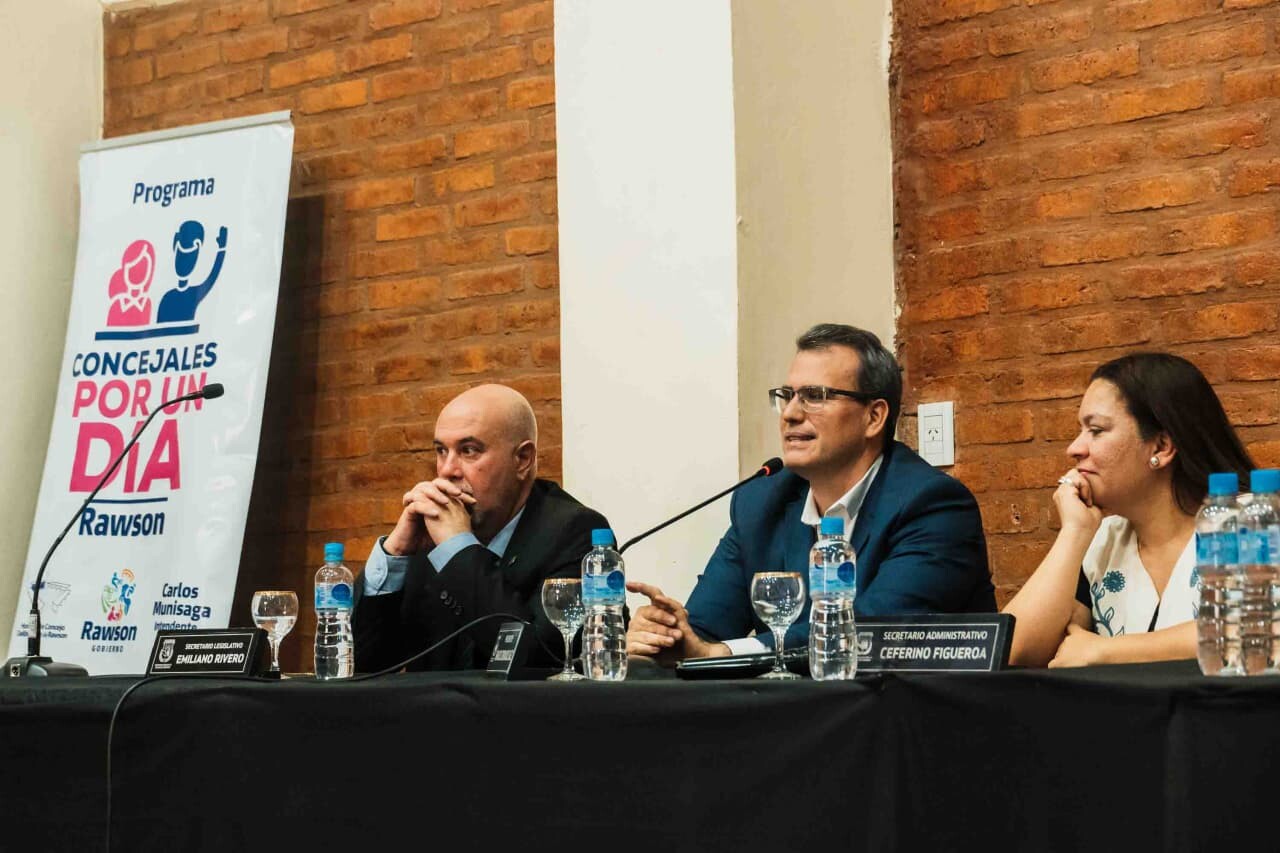 Concejal por un Día-6.jpeg Jóvenes con voz y voto: Rawson abrió las sesiones de “Concejal por un Día”