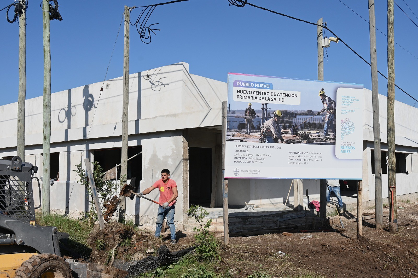 Siguen las obras en el CAPS de Barrio El Ombú.