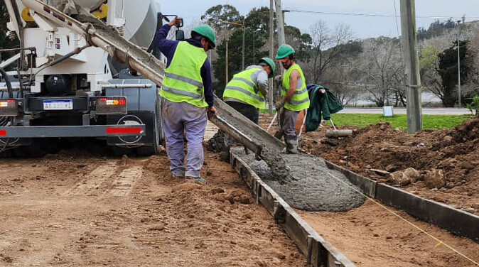 El Municipio construirá cordón cuneta en 24 cuadras de distintos barrios de la ciudad