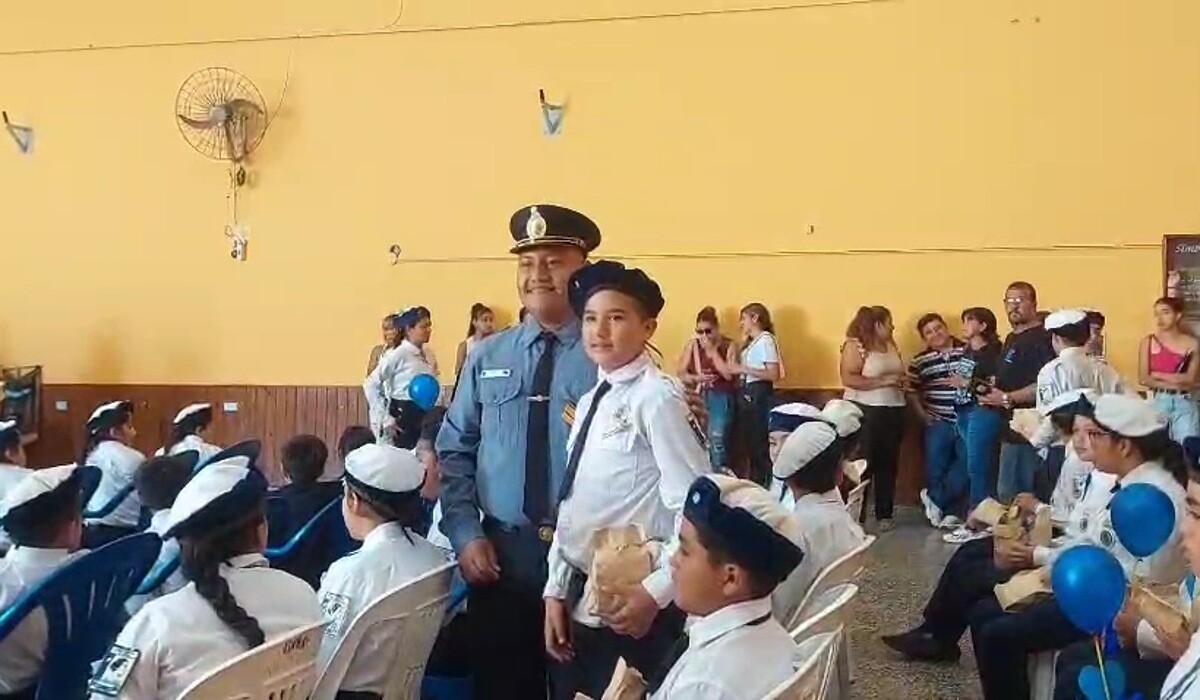 Cuerpo-Infantil-2.jpeg Cuerpo-Infantil-2.jpeg