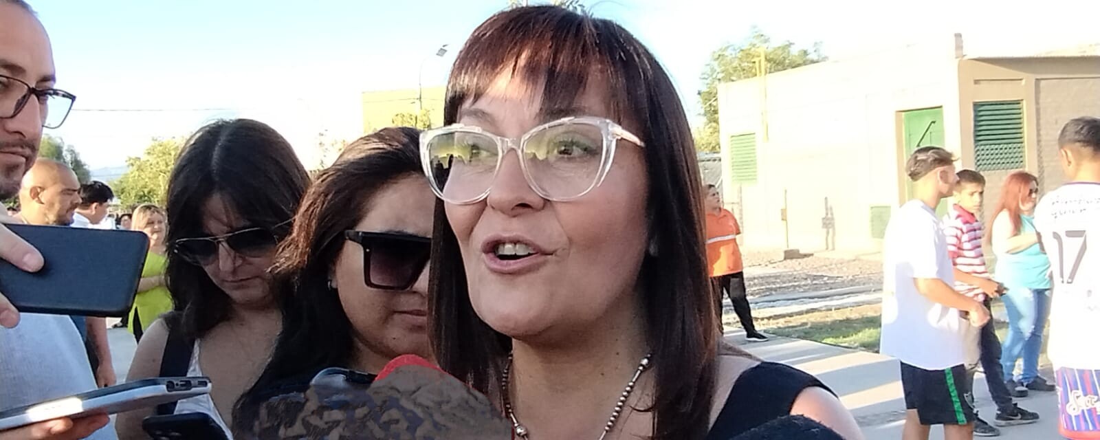 CHIMBAS: la Intendente Daniela Rodríguez inauguró un playón en Villa El Salvador