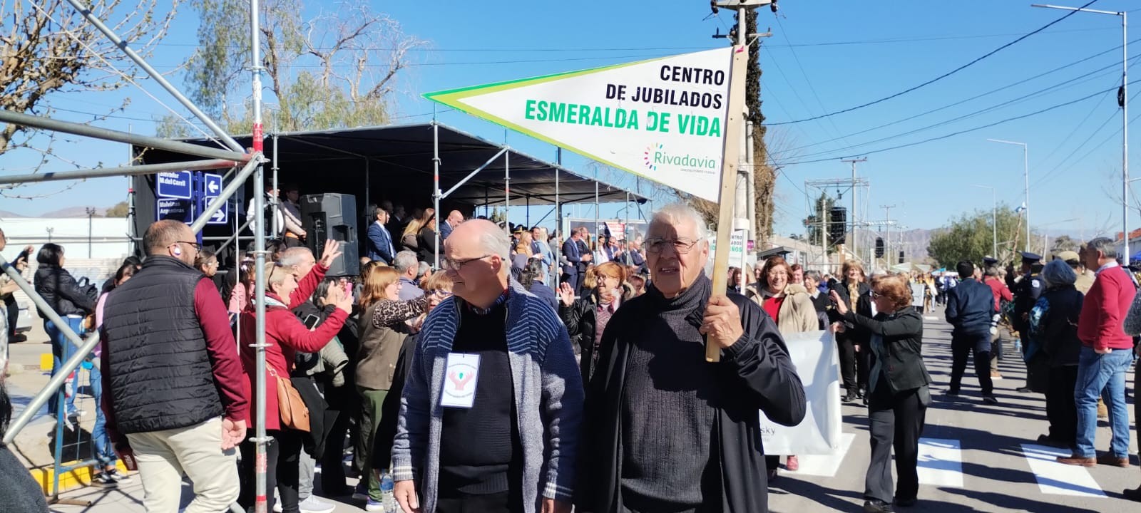 DESFILE-RIVADAVIA-4.jpg