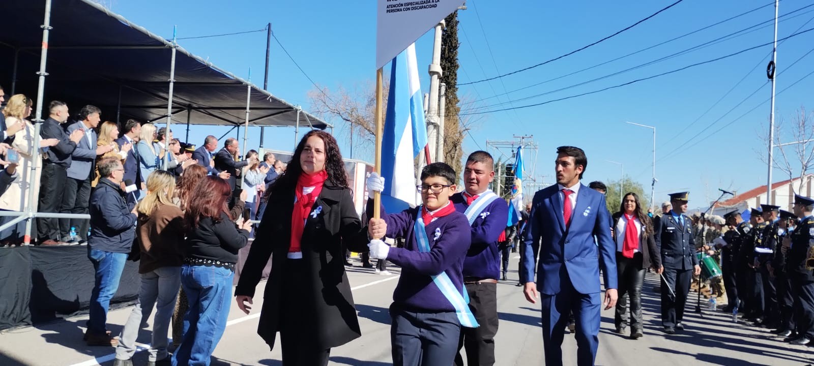 DESFILE-RIVADAVIA-6.jpg