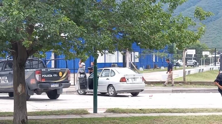 Dan Benito persecucion.jpg Detuvieron a dos hombres en una persecución policial en el barrio San Benito