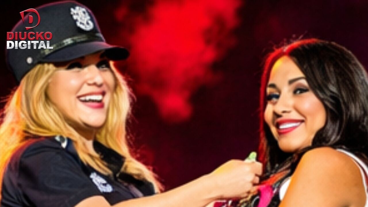 LOLLAPALOOZA Y EL MOMENTO VIRAL CON SABRINA CARPENTER LOLLAPALOOZA Y EL MOMENTO VIRAL CON SABRINA CARPENTER