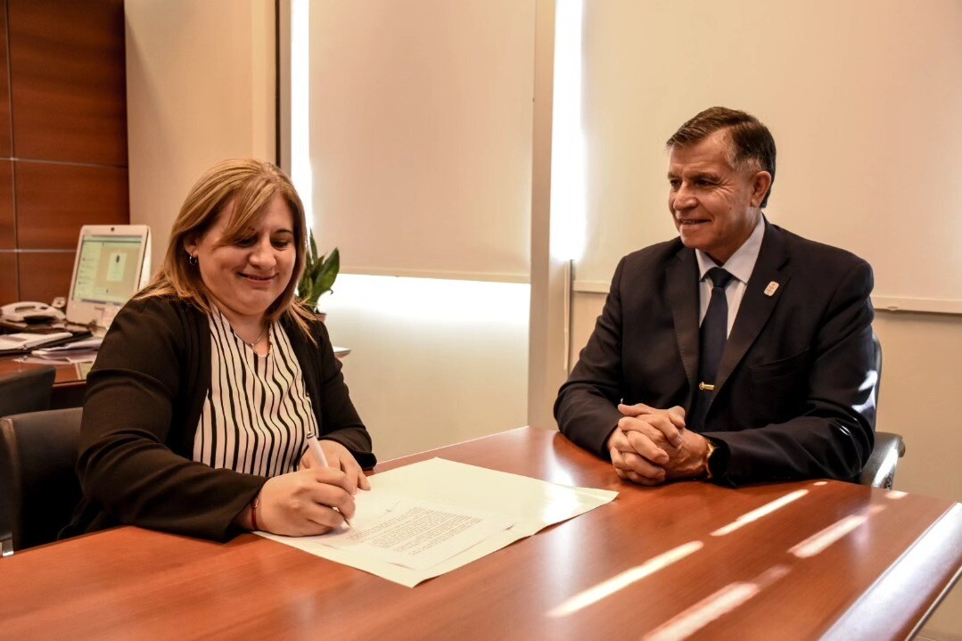 Promoviendo una coordinación efectiva entre la Policía de San Juan y la Municipalidad de San Martín la intendenta Analia Becerra se reunio con el Secretario de Estado de Seguridad y Orden Público,  Gustavo Sánchez.