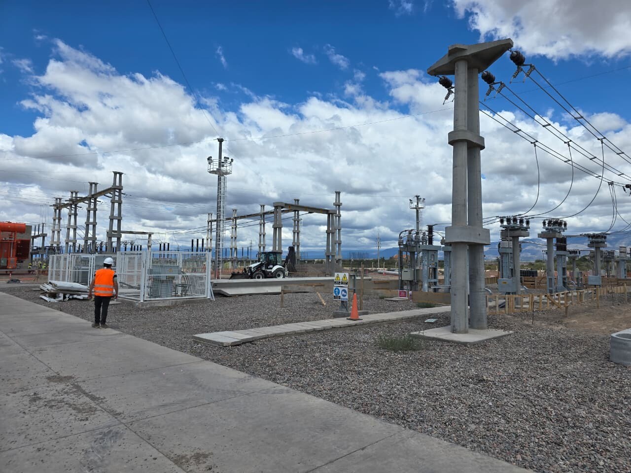 ENERGIA-ELECTRICA-ALTA-TENSION-3.jpeg