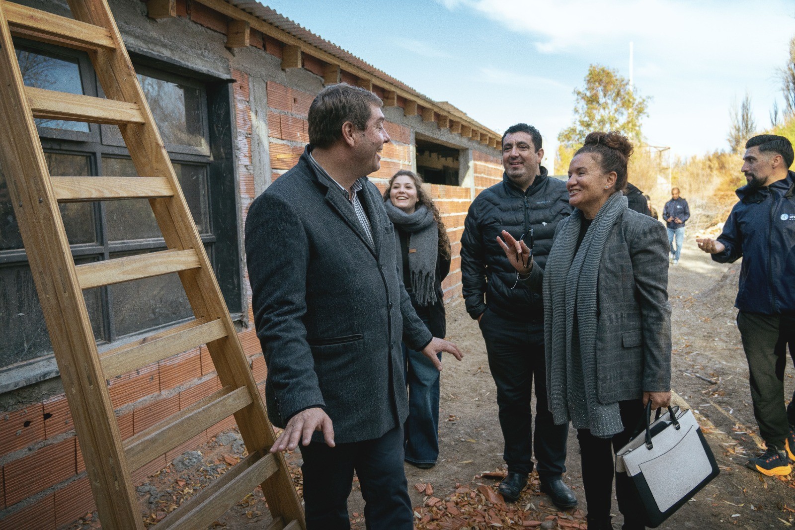 El intendente Damián Biss y la fiscal ambiental Florencia Gómez recorrió el predio del ex zoológico destinado a Veterinaria Municipal