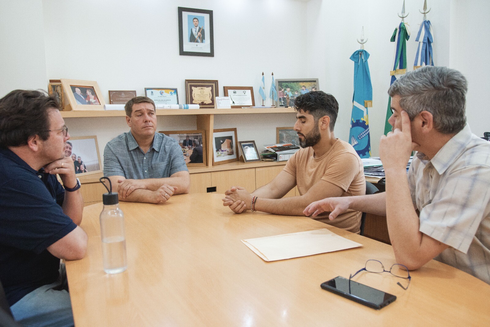 El intendente Biss recibió al gremio Unión de Docentes Argentinos