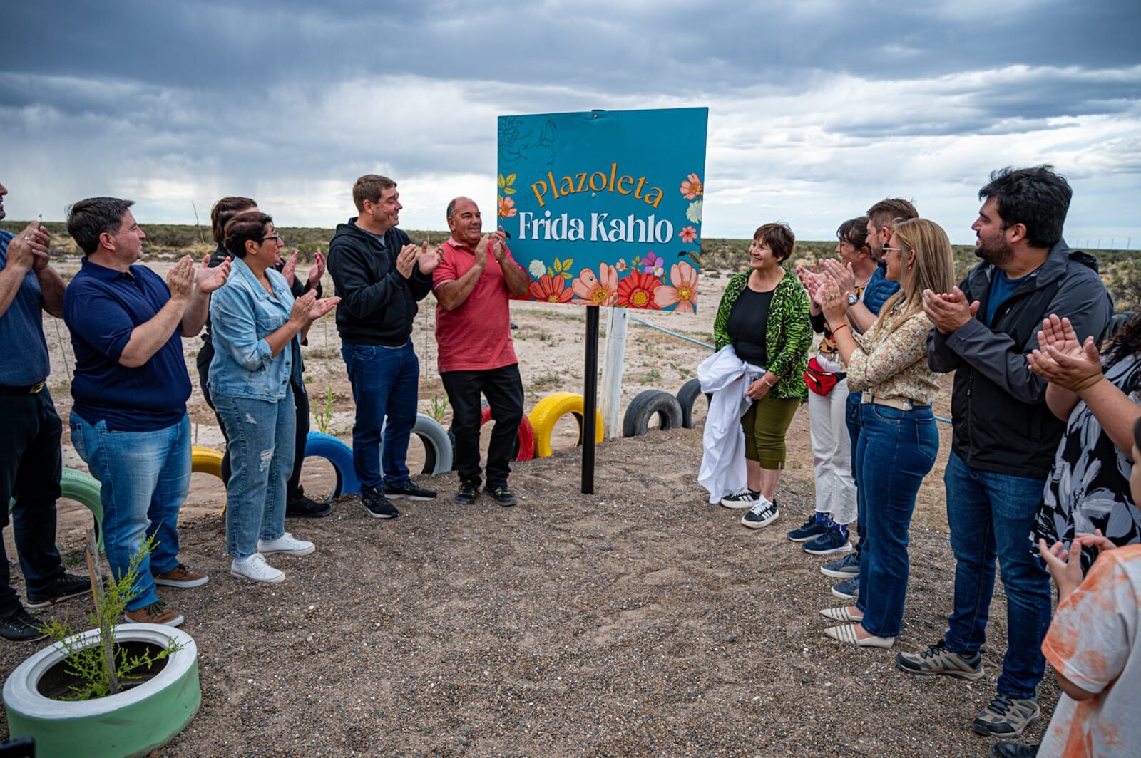 El intendente Biss y vecinos inauguraron un espacio público en el Área 31