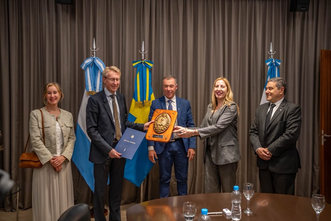 Embajada de Suecia-2.jpeg Embajada de Suecia-2.jpeg