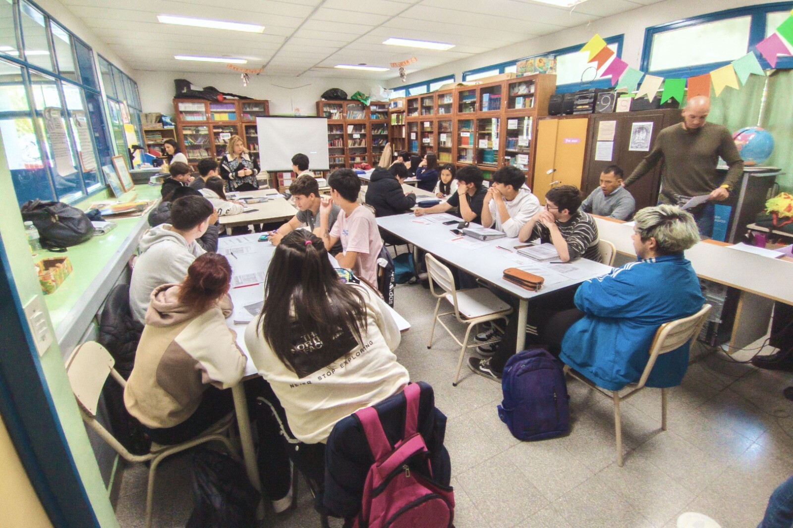 Empleo Municipal brindó el Taller de Orientación Laboral a estudiantes de la Escuela N° 729 de Rawson