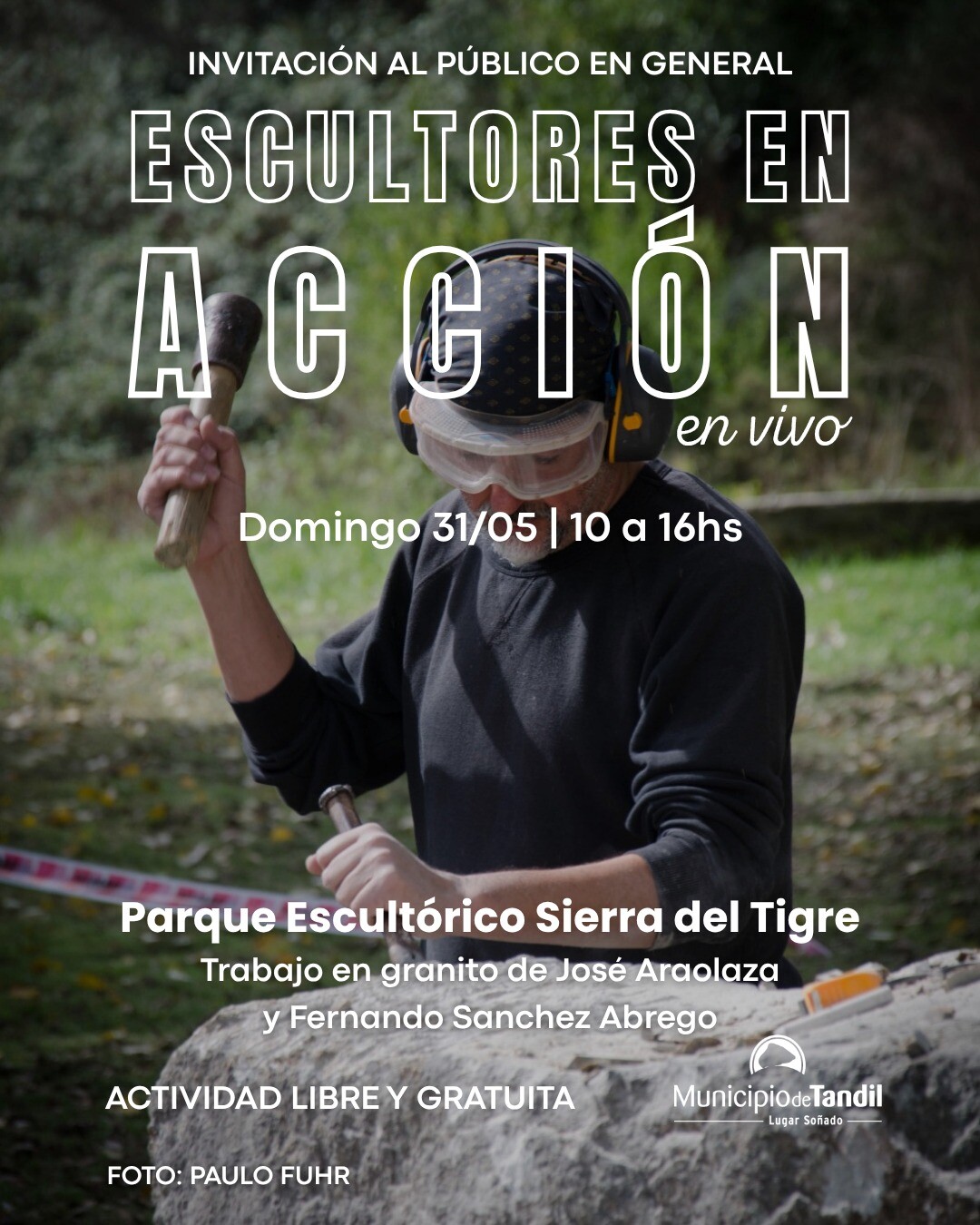 ESCULTORES EN ACCIÓN