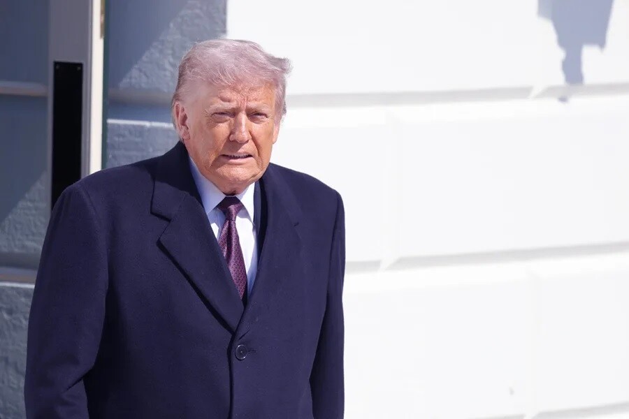 F.jpg Trump dice que tal vez opte por «una toma de control amistosa de Cuba»