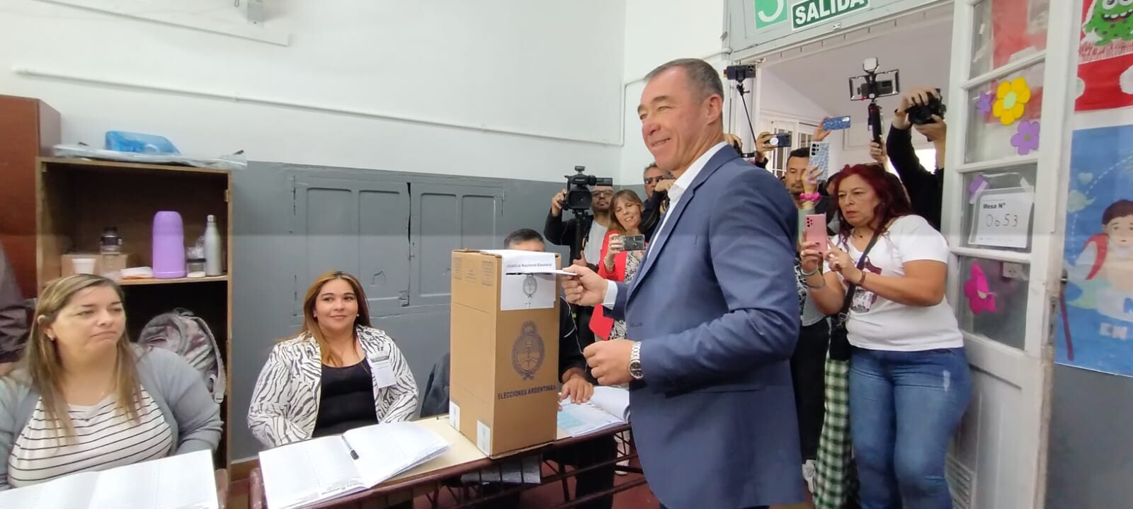 Fabián Martín emitió su voto en Rivadavia