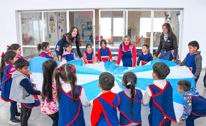 El Servicio Educativo de la municipalidad inscribirá para cargos interinos y suplentes para sus jardines de infantes