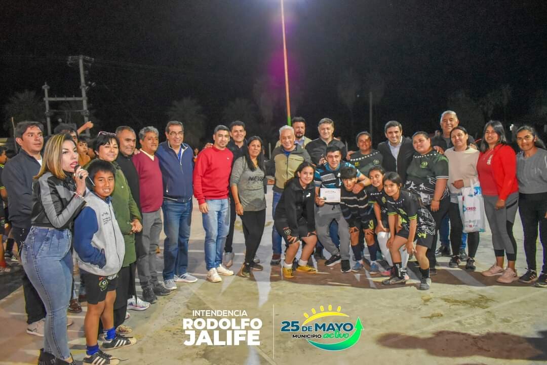 FB_IMG_1728050535166.jpg ¡Felicitaciones a todos los chicos de la Escuela de Futsal Algarrobo Verde!