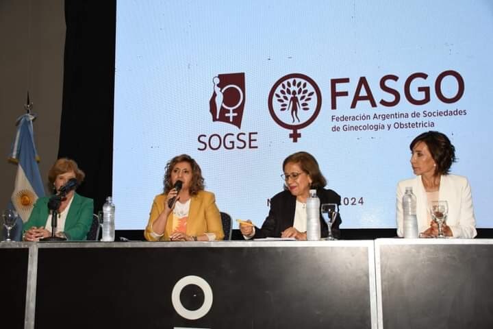 La intendente Fuentes formó parte de la apertura de las las jornadas regionales de ginecología y obstetricia