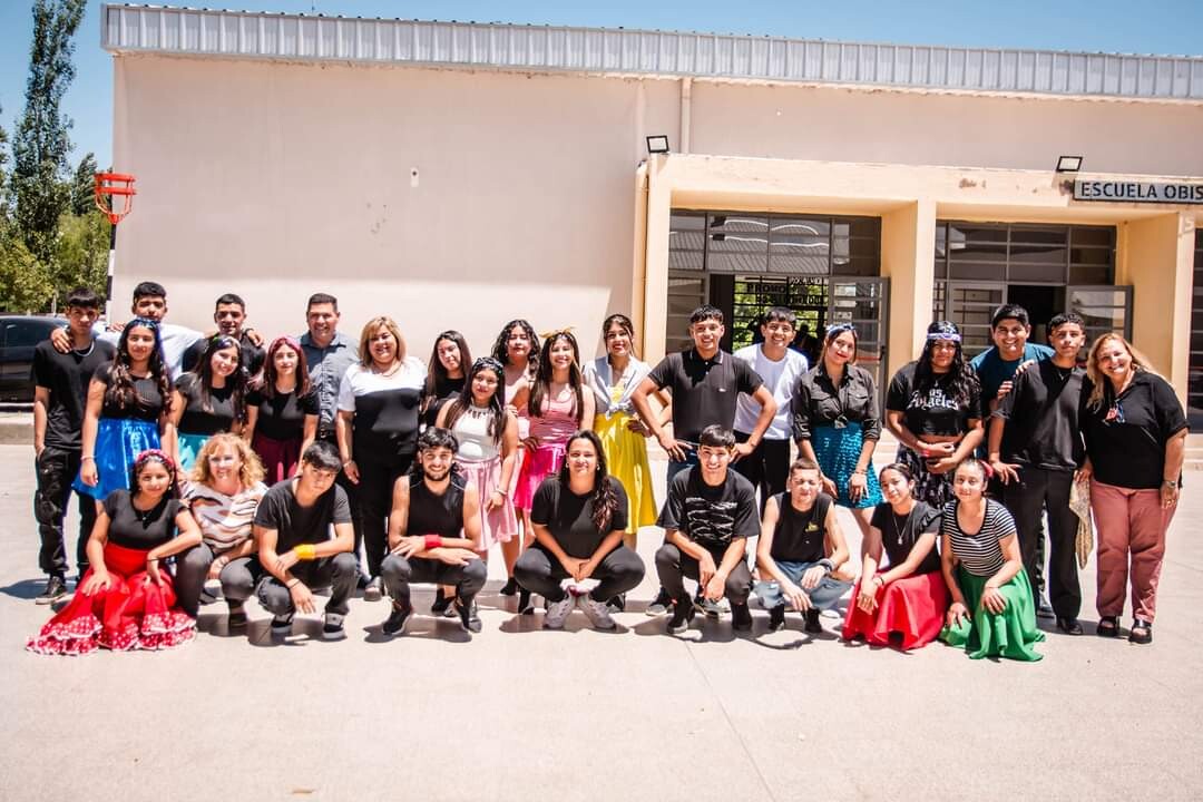 FB_IMG_1732894439873.jpg ¡Felicitamos a toda la comunidad educativa por promover la ciencia, la tecnología y la inclusión en Caucete!