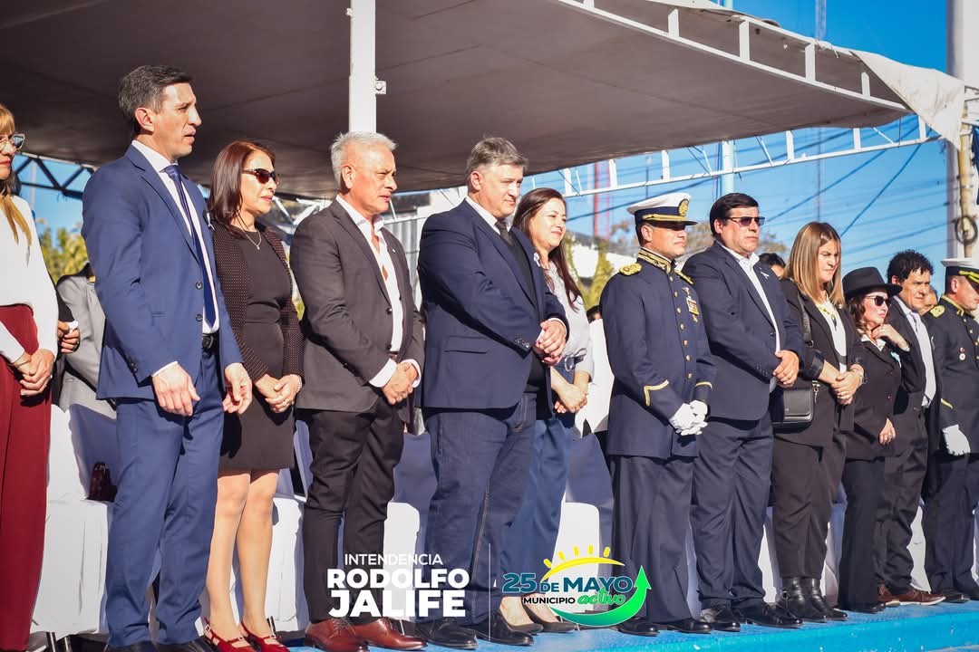FB_IMG_1748271728878.jpg 25 DE MAYO SE VIVIÓ CON EL CORAZÓN LLENO DE ORGULLO PATRIO!