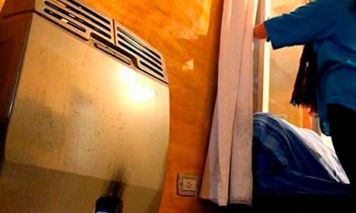 RIESGOS DEL MONÓXIDO DE CARBONO: humo por combustión que producen braseros, artefactos a gas, velas y caños de escape de vehículos.