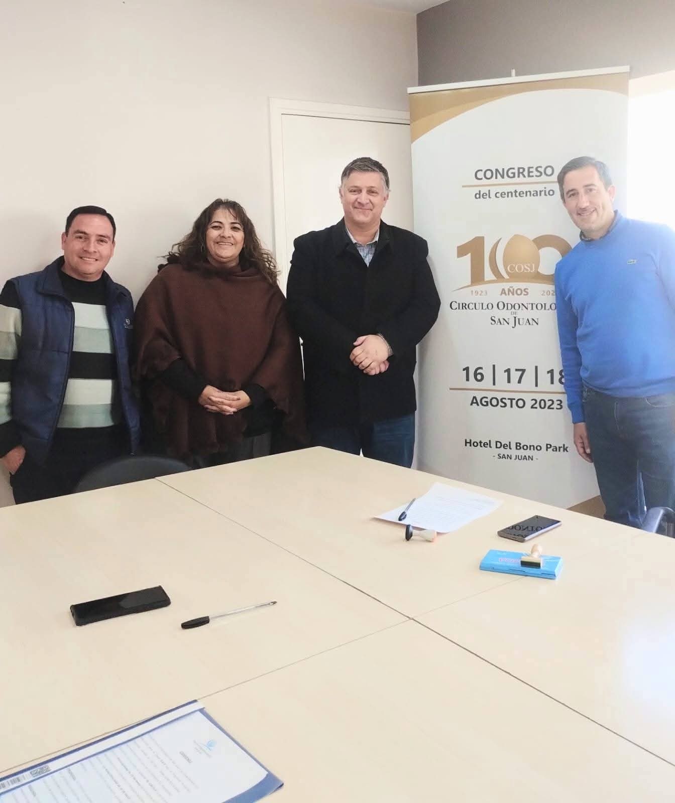 FB_IMG_1756300312119.jpg Jalife, firmó un importante convenio de cooperación junto al Círculo Odontológico
